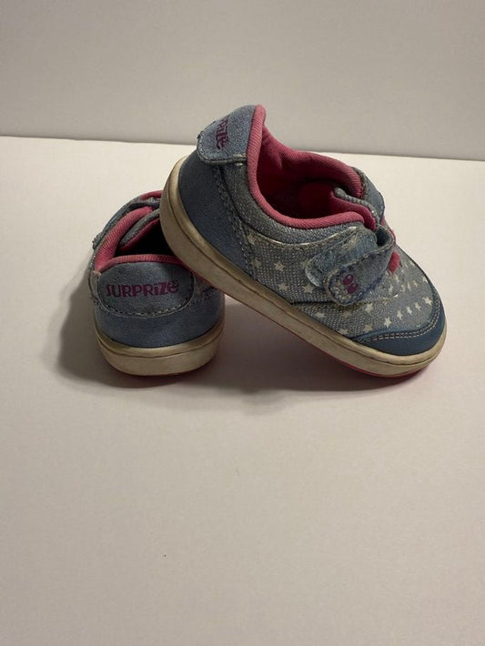 Seller 229 - Surprize size 5 shoes