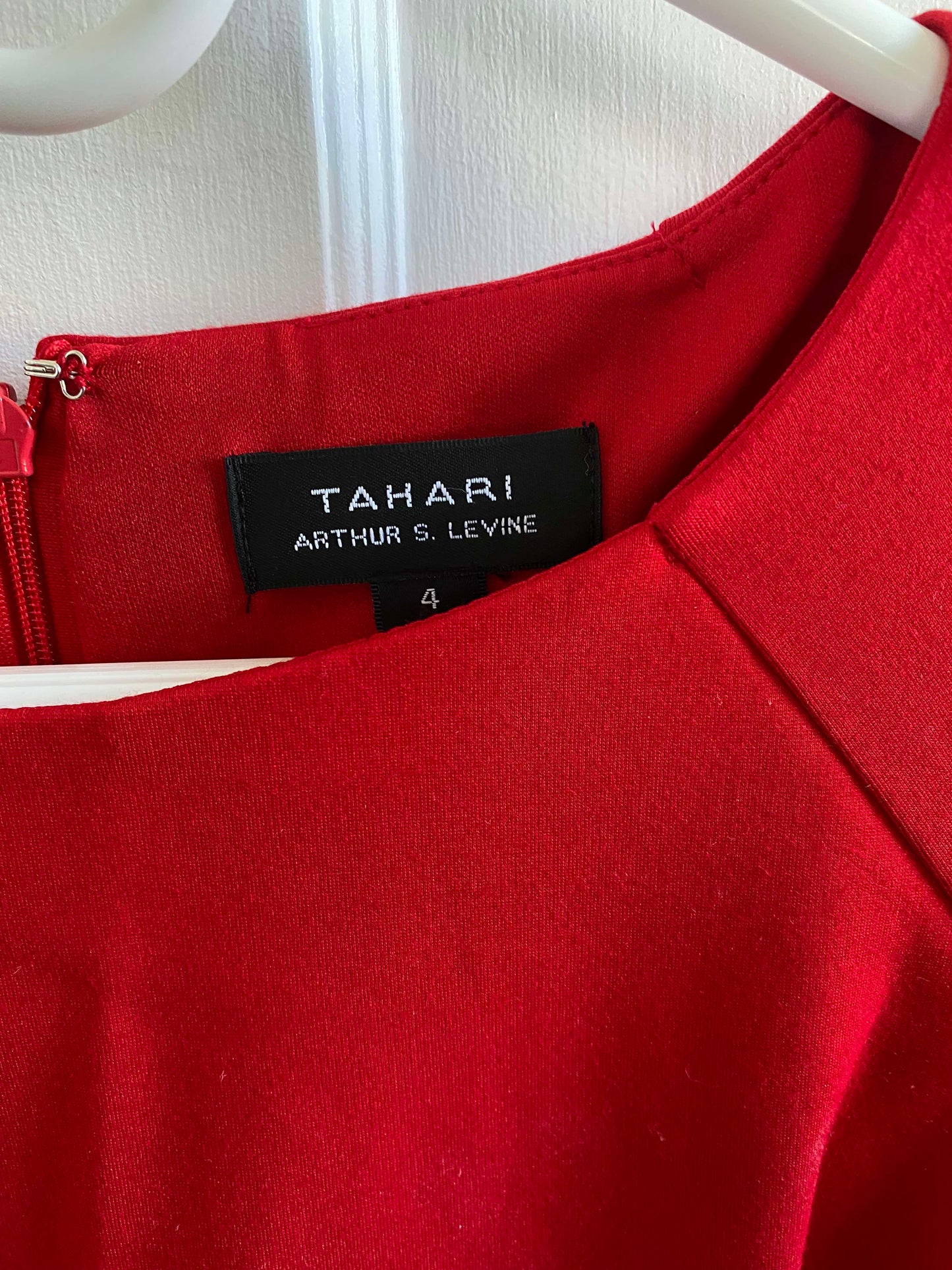 Tahari red dress, Size 4 (fits like Women's M) (NWT)