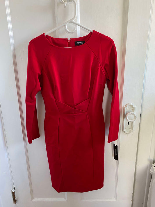 #95B NWT Tahari Red Dress, Women's size 4 (fits like a Medium)