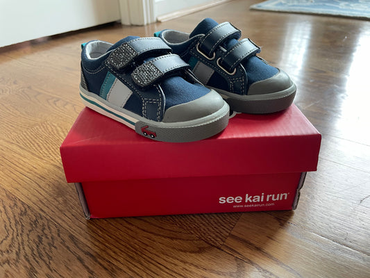 See Kai Run Boys Navy/Teal Shoes 6T