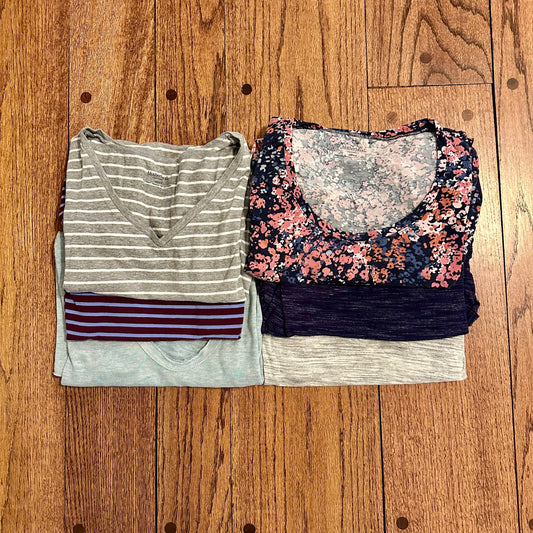 #95 GUC Womens Maternity T-shirt Bundle, set of 6, size S (and one XS, same fit)
