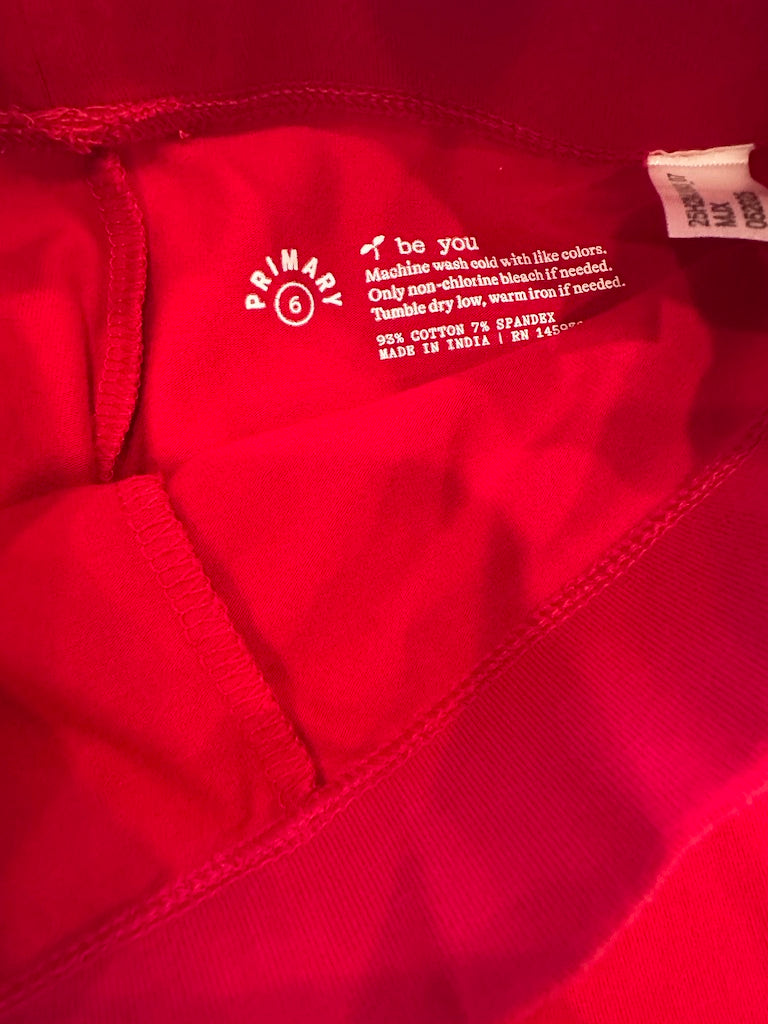 #146 Primary Red Leggings Girls 6 (fits more like 4-5)