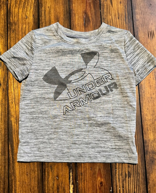 #42 Under Armour 2T Boys Grey Shirt