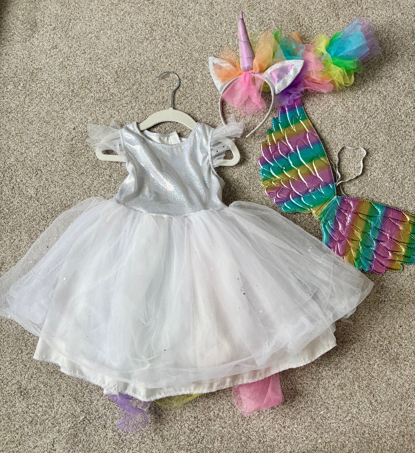 #43 Unicorn Dress Up Girls 3T VGUC