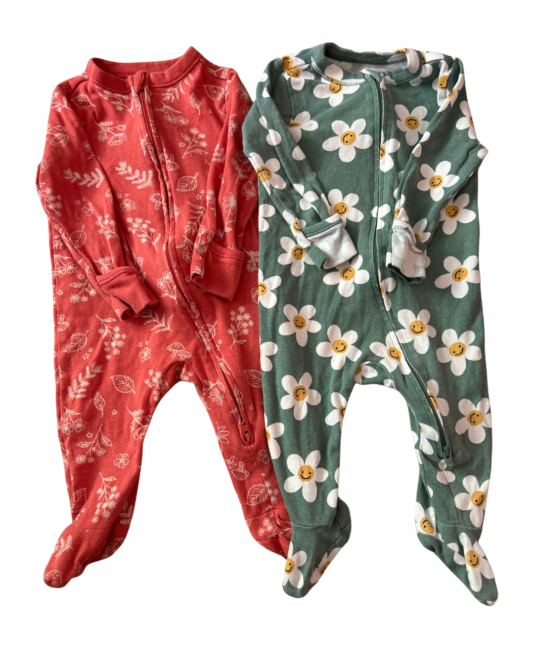 REDUCED Seller #29 Old Navy Sleeper Bundle Girls 3-6 Months