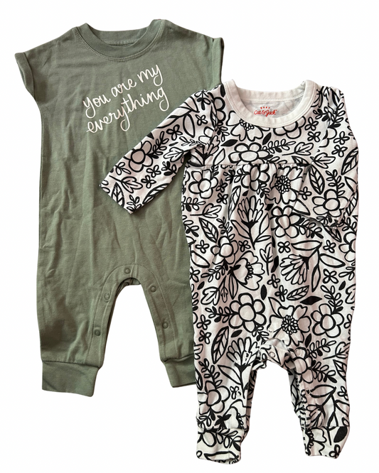 REDUCED Seller #29 Cat & Jack Outfit Bundle EUC Girls 0-3 Months