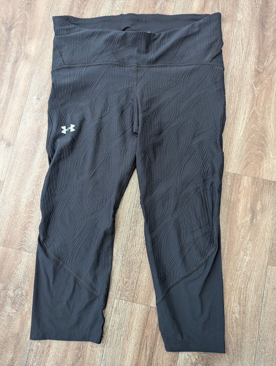 #144 - Women's Under Armour Leggings Size XL