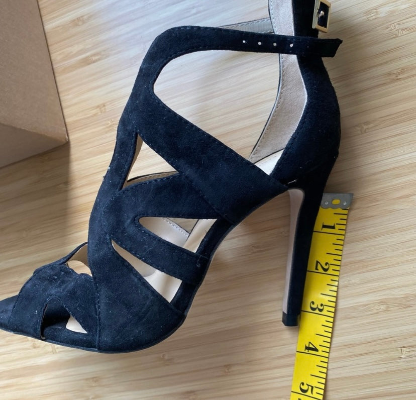 #95B EUC Zara strappy suede high heel sandals, Women's size 6.5 (fits 6.5-7)